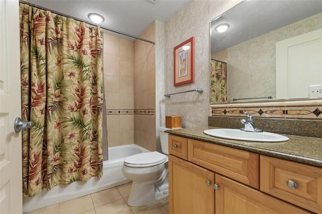 На продажу: $599,000 (3 спален, 3 ванн, 1676 Квадратных фут)