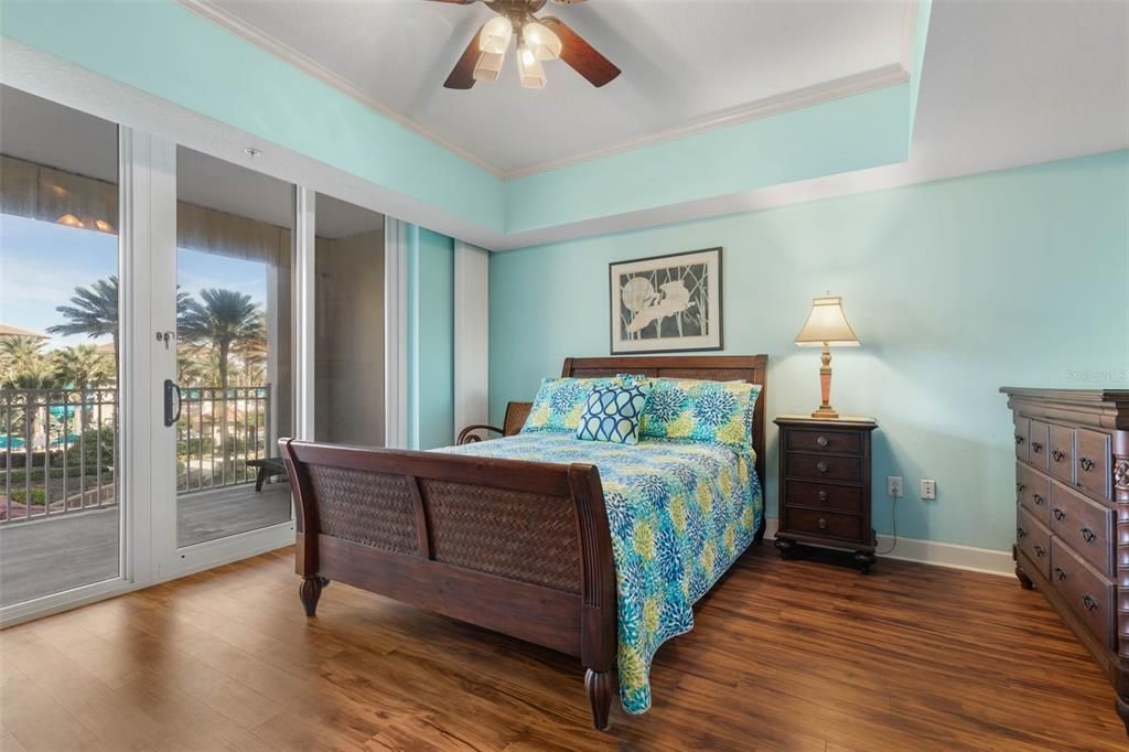 На продажу: $599,000 (3 спален, 3 ванн, 1676 Квадратных фут)