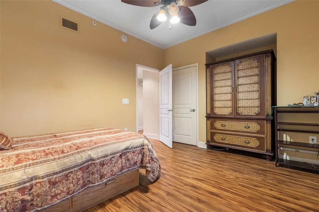 На продажу: $599,000 (3 спален, 3 ванн, 1676 Квадратных фут)