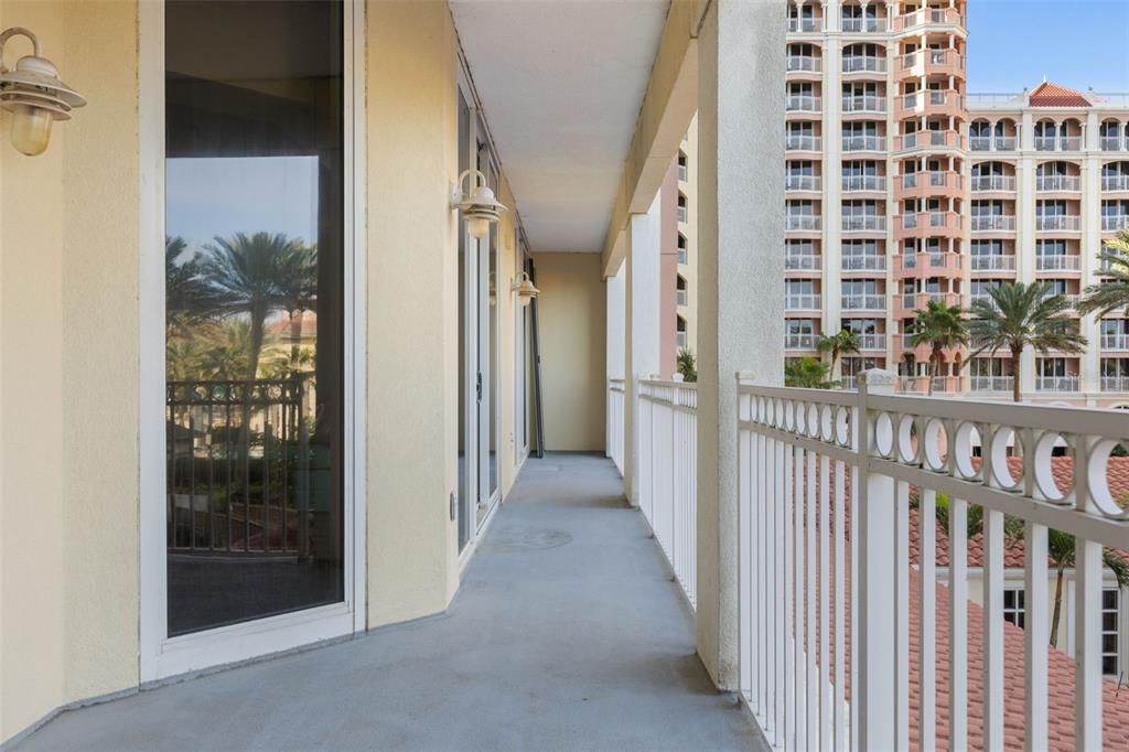 На продажу: $599,000 (3 спален, 3 ванн, 1676 Квадратных фут)