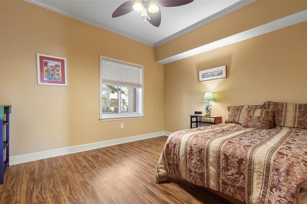 На продажу: $599,000 (3 спален, 3 ванн, 1676 Квадратных фут)