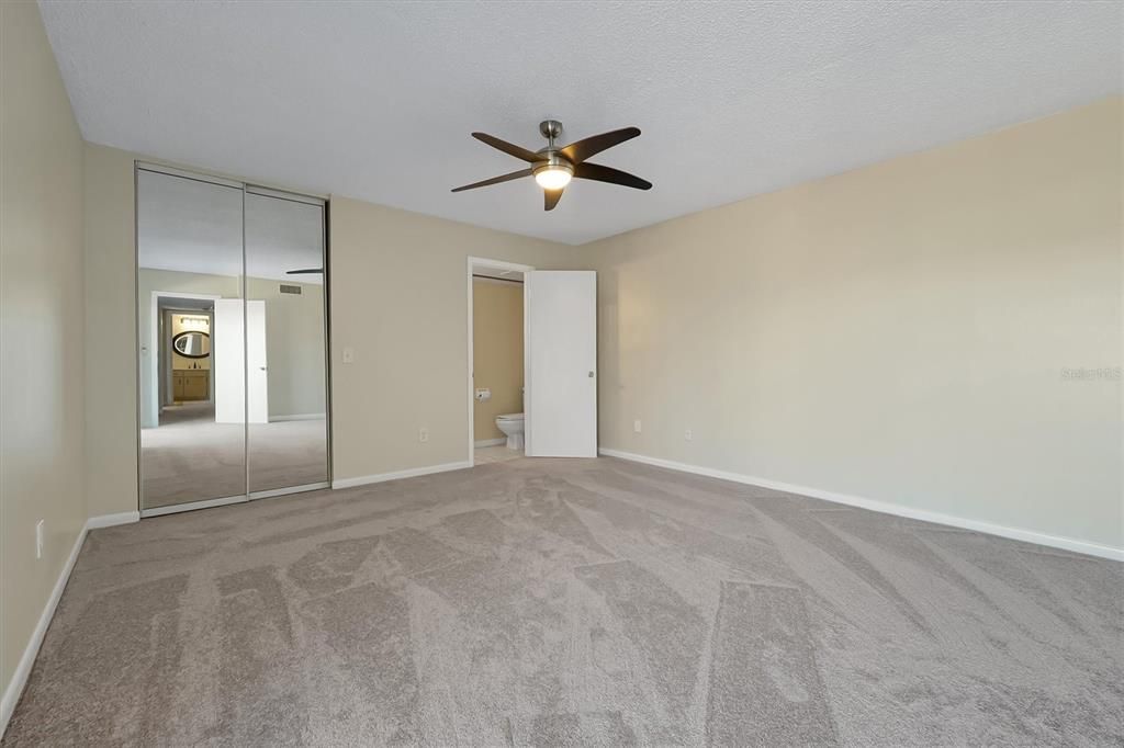 For Sale: $365,900 (3 beds, 2 baths, 1736 Square Feet)