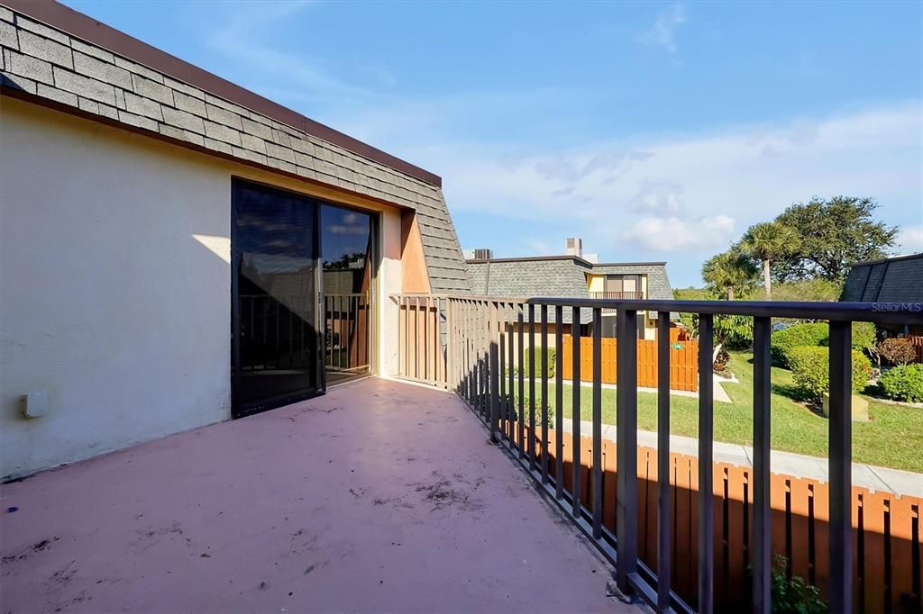 For Sale: $365,900 (3 beds, 2 baths, 1736 Square Feet)