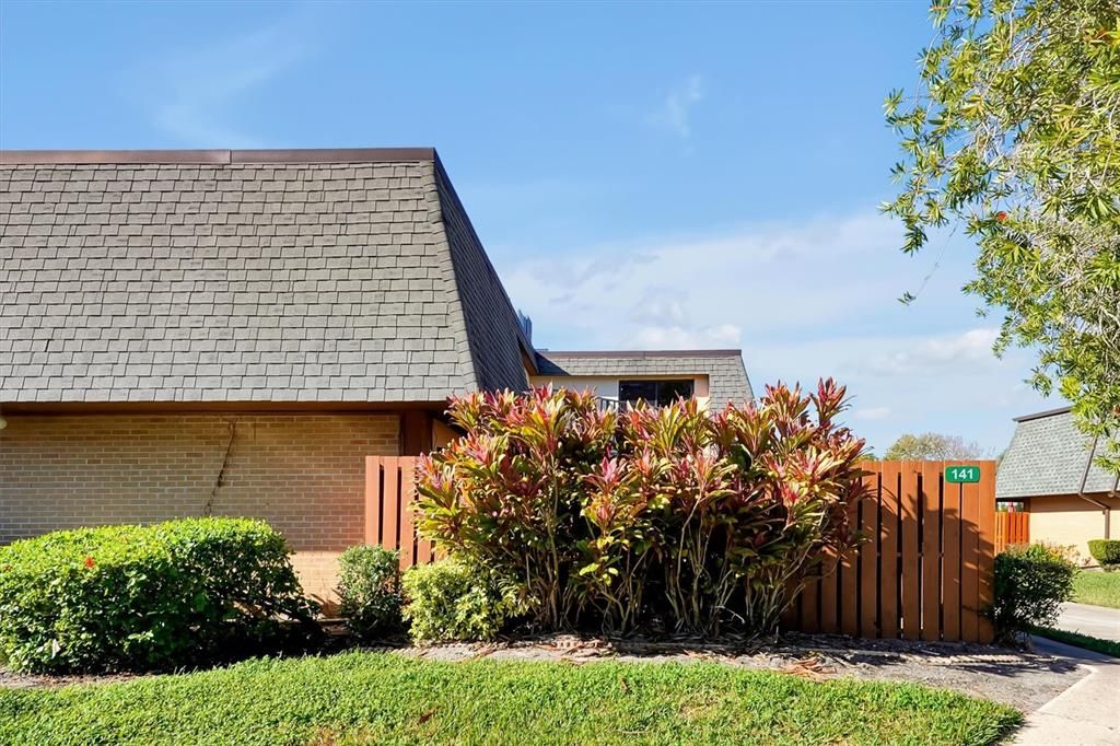 For Sale: $365,900 (3 beds, 2 baths, 1736 Square Feet)