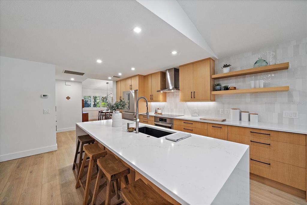 For Sale: $849,900 (3 beds, 2 baths, 2597 Square Feet)