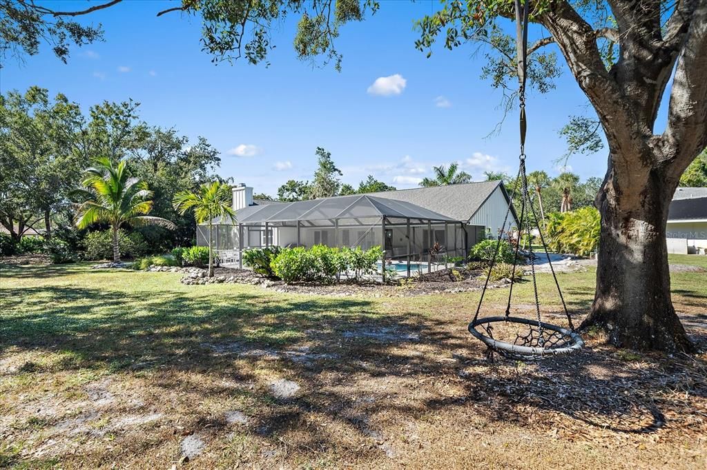 For Sale: $849,900 (3 beds, 2 baths, 2597 Square Feet)