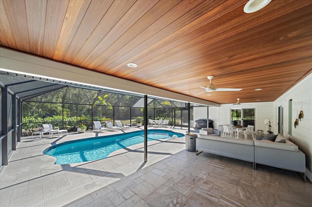 For Sale: $849,900 (3 beds, 2 baths, 2597 Square Feet)