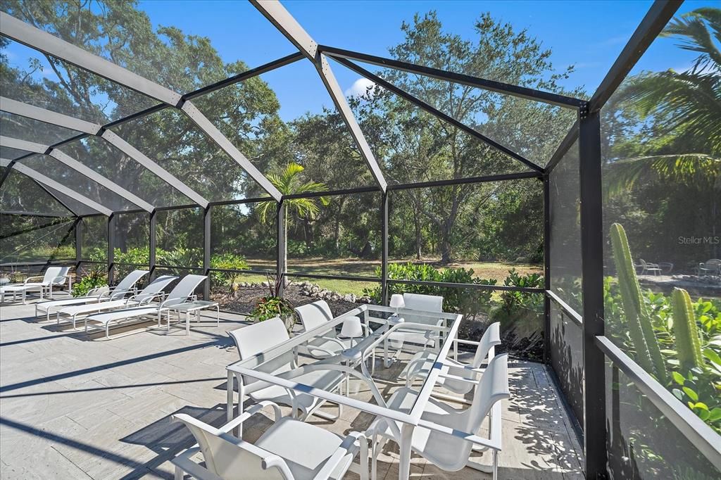 For Sale: $849,900 (3 beds, 2 baths, 2597 Square Feet)