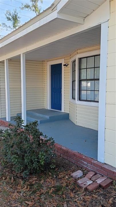 На продажу: $350,000 (4 спален, 2 ванн, 1760 Квадратных фут)