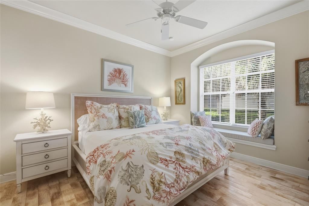 На продажу: $2,275,000 (4 спален, 3 ванн, 3957 Квадратных фут)