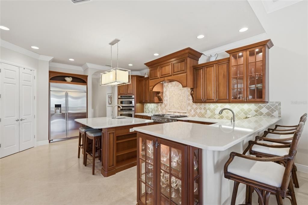 На продажу: $2,275,000 (4 спален, 3 ванн, 3957 Квадратных фут)