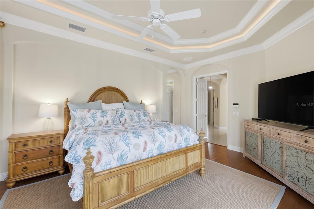 На продажу: $2,275,000 (4 спален, 3 ванн, 3957 Квадратных фут)