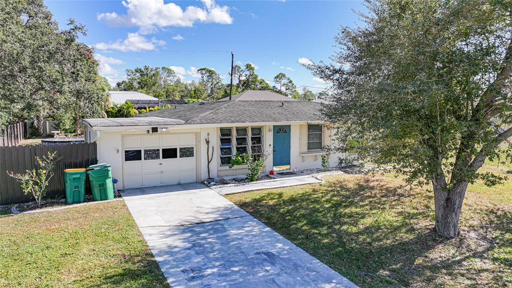 For Sale: $217,500 (2 beds, 2 baths, 1165 Square Feet)