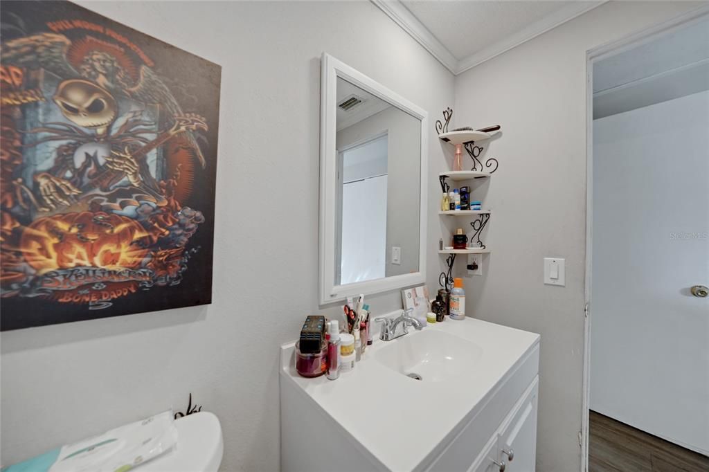 For Sale: $217,500 (2 beds, 2 baths, 1165 Square Feet)