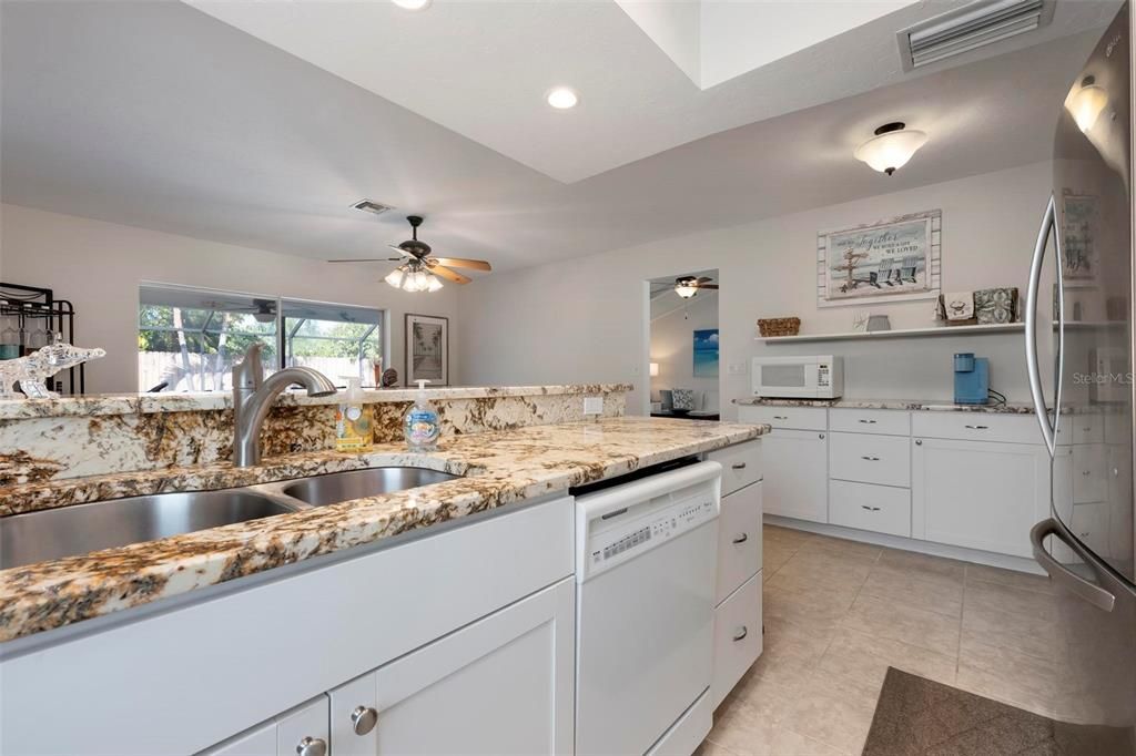 For Rent: $3,450 (3 beds, 2 baths, 1629 Square Feet)