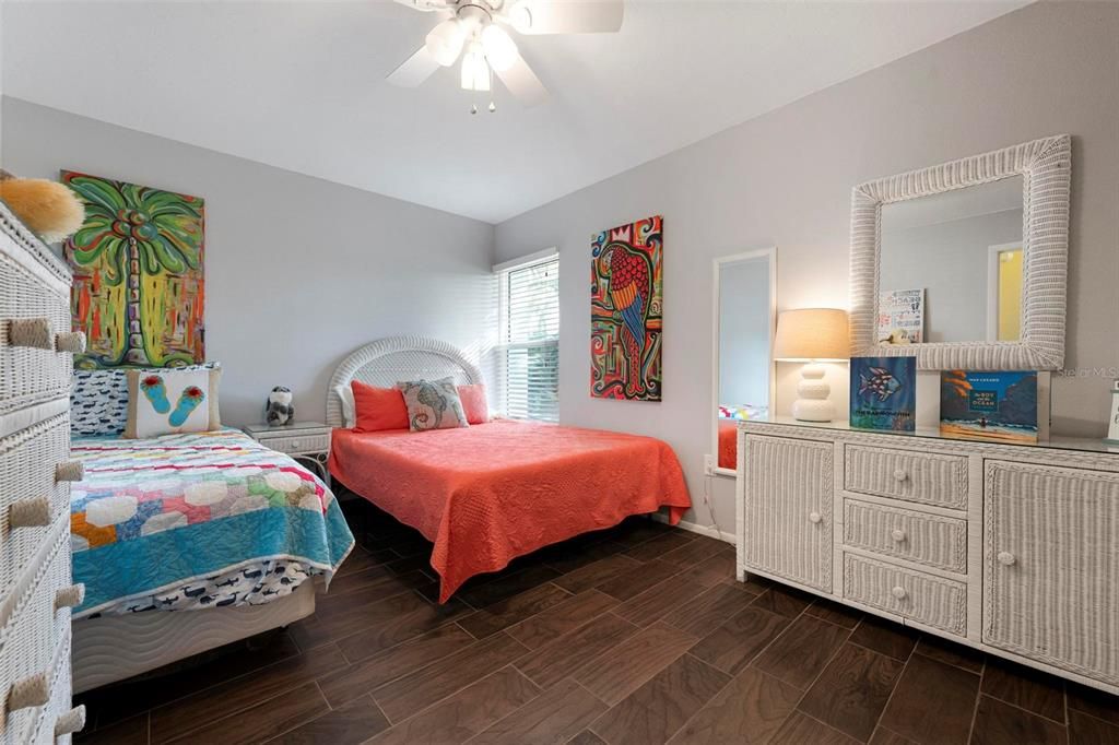 For Rent: $3,450 (3 beds, 2 baths, 1629 Square Feet)