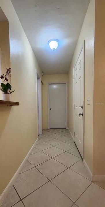 For Rent: $1,450 (2 beds, 2 baths, 1057 Square Feet)
