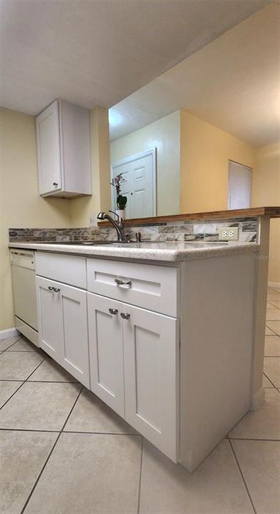 For Rent: $1,450 (2 beds, 2 baths, 1057 Square Feet)