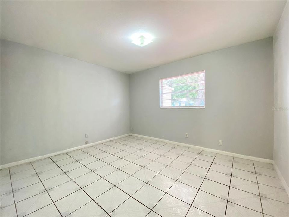 For Sale: $415,000 (3 beds, 2 baths, 1558 Square Feet)