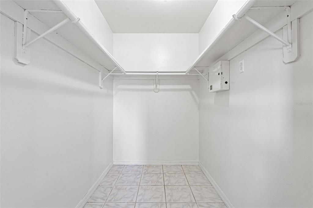 На продажу: $1,395,000 (5 спален, 4 ванн, 3263 Квадратных фут)