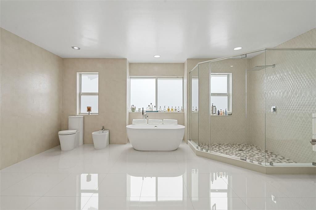 На продажу: $1,395,000 (5 спален, 4 ванн, 3263 Квадратных фут)