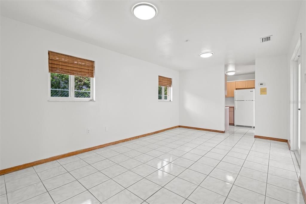 На продажу: $1,395,000 (5 спален, 4 ванн, 3263 Квадратных фут)