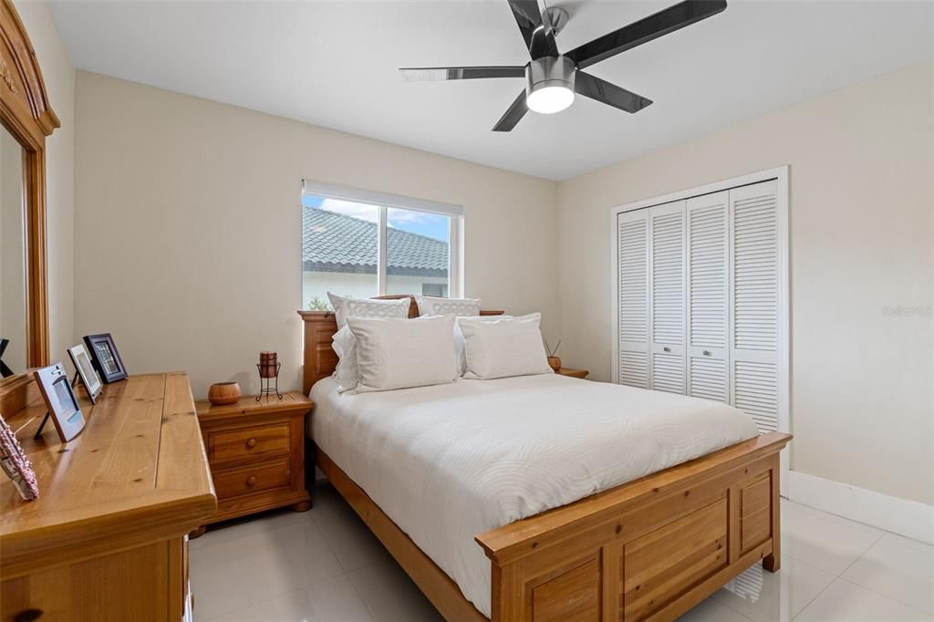 На продажу: $1,395,000 (5 спален, 4 ванн, 3263 Квадратных фут)