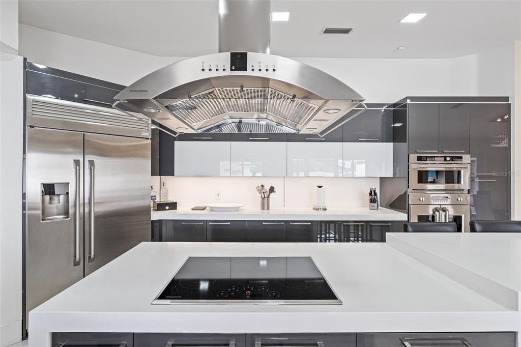 На продажу: $1,395,000 (5 спален, 4 ванн, 3263 Квадратных фут)