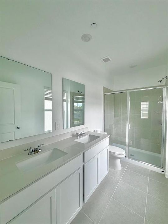 En Renta: $2,450 (3 camas, 2 baños, 1755 Pies cuadrados)