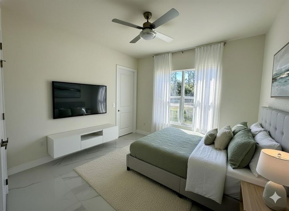 待售: $430,000 (4 贝兹, 3 浴室, 2153 平方英尺)