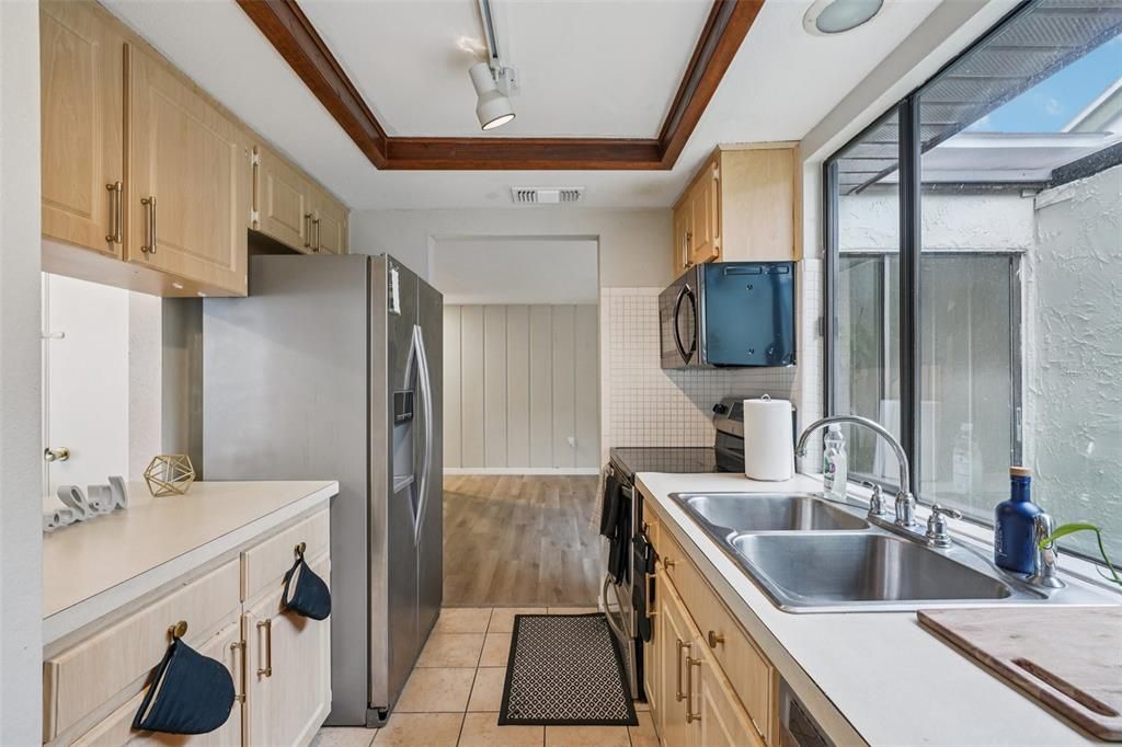 待售: $285,999 (3 贝兹, 2 浴室, 1732 平方英尺)