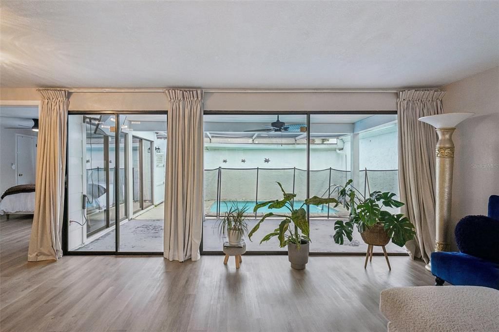 待售: $285,999 (3 贝兹, 2 浴室, 1732 平方英尺)