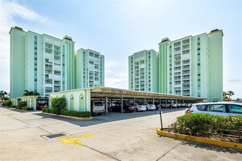 For Rent: $3,400 (2 beds, 2 baths, 1131 Square Feet)