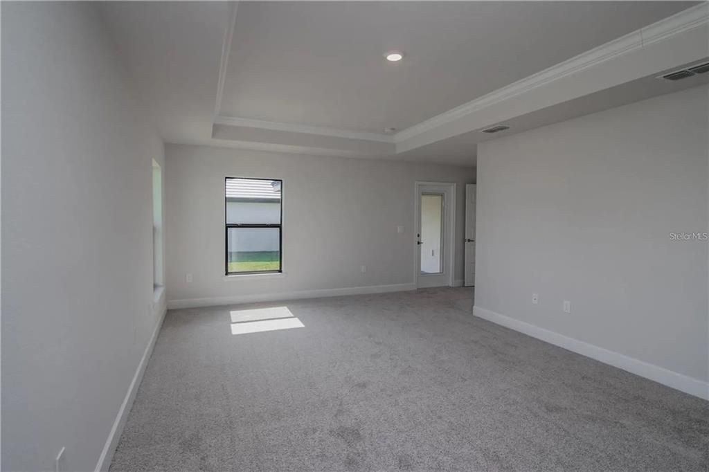 待售: $373,600 (3 贝兹, 2 浴室, 1970 平方英尺)