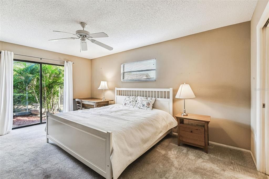 На продажу: $399,000 (3 спален, 2 ванн, 1629 Квадратных фут)