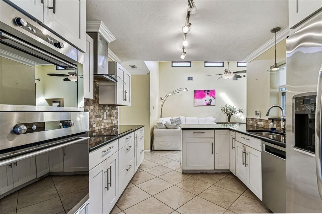 На продажу: $399,000 (3 спален, 2 ванн, 1629 Квадратных фут)