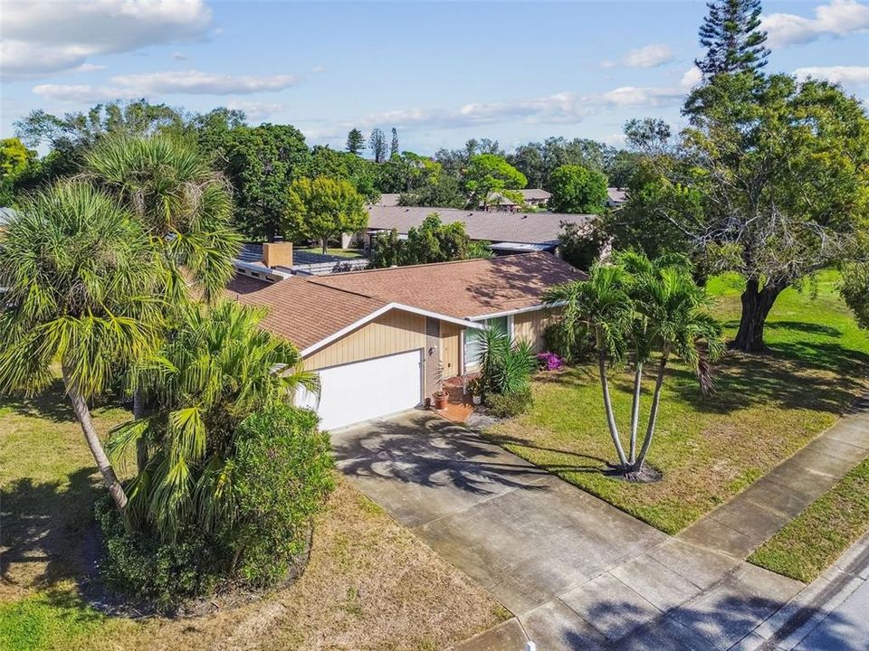 На продажу: $399,000 (3 спален, 2 ванн, 1629 Квадратных фут)