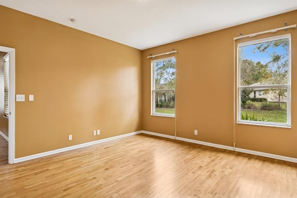 En Venta: $370,000 (3 camas, 2 baños, 1687 Pies cuadrados)