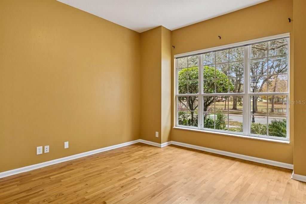 En Venta: $370,000 (3 camas, 2 baños, 1687 Pies cuadrados)