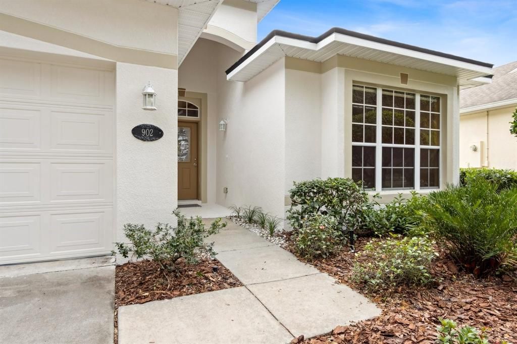 En Venta: $370,000 (3 camas, 2 baños, 1687 Pies cuadrados)