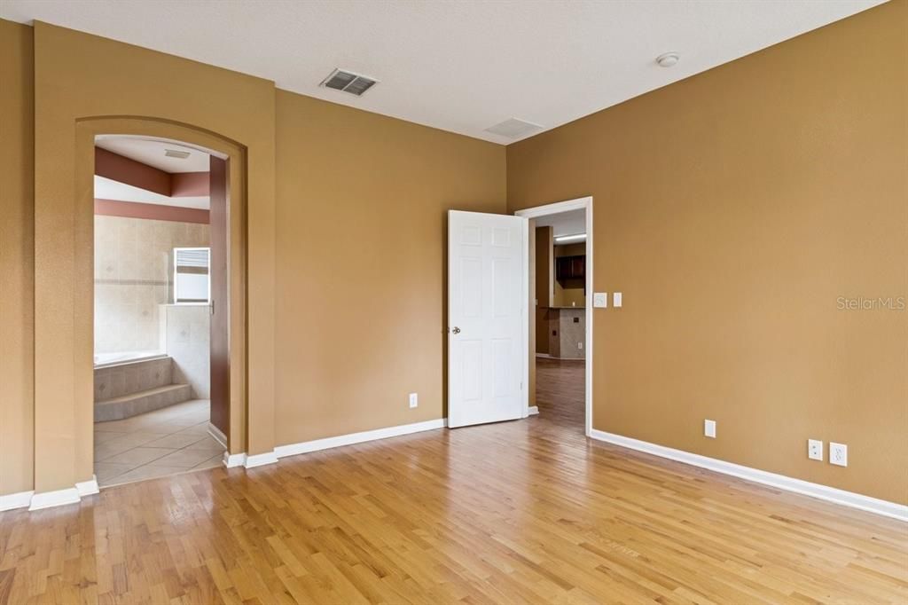 En Venta: $370,000 (3 camas, 2 baños, 1687 Pies cuadrados)