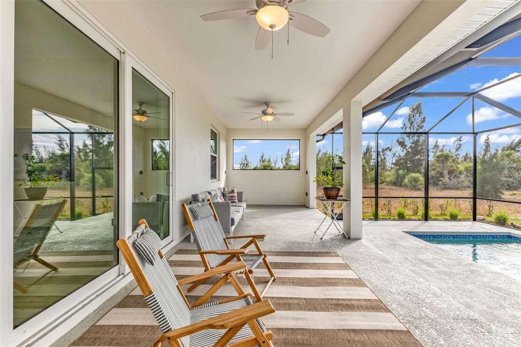 For Sale: $689,000 (3 beds, 3 baths, 2208 Square Feet)