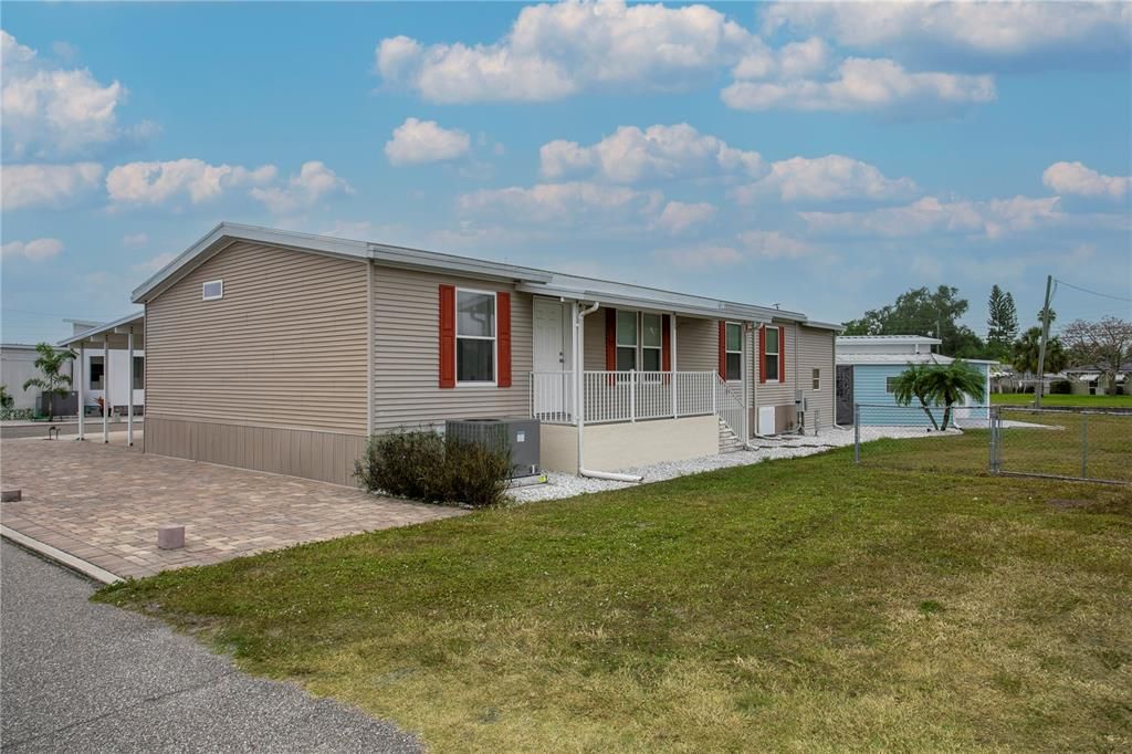 En Venta: $365,000 (3 camas, 2 baños, 1350 Pies cuadrados)