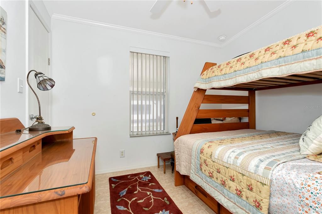 En Venta: $365,000 (3 camas, 2 baños, 1350 Pies cuadrados)