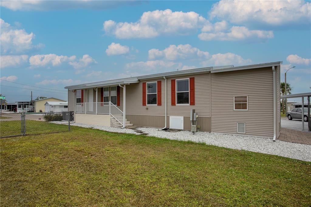 En Venta: $365,000 (3 camas, 2 baños, 1350 Pies cuadrados)