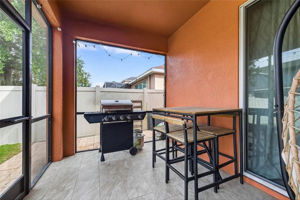 En Venta: $544,999 (4 camas, 3 baños, 2329 Pies cuadrados)