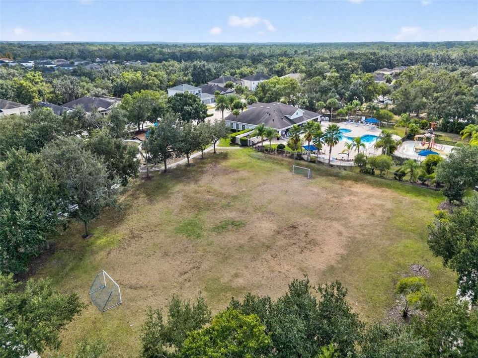 En Venta: $544,999 (4 camas, 3 baños, 2329 Pies cuadrados)