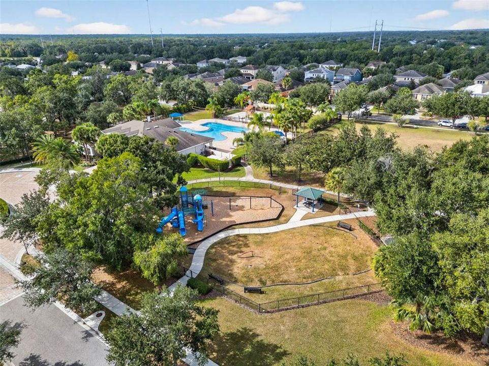 En Venta: $544,999 (4 camas, 3 baños, 2329 Pies cuadrados)