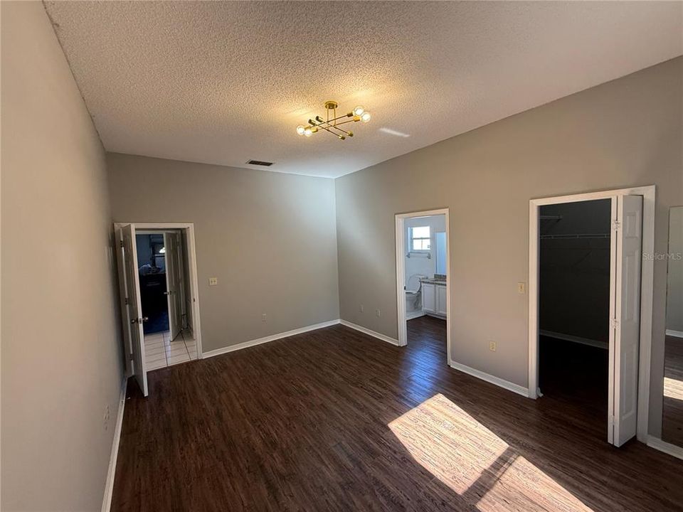 待售: $265,000 (3 贝兹, 2 浴室, 1456 平方英尺)