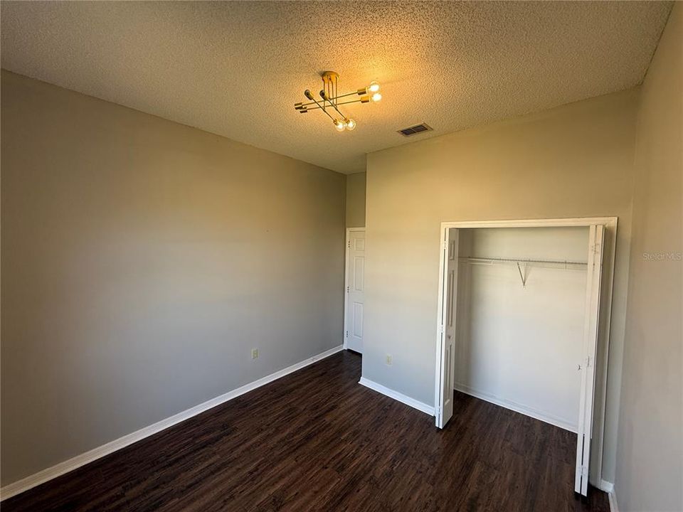 待售: $265,000 (3 贝兹, 2 浴室, 1456 平方英尺)